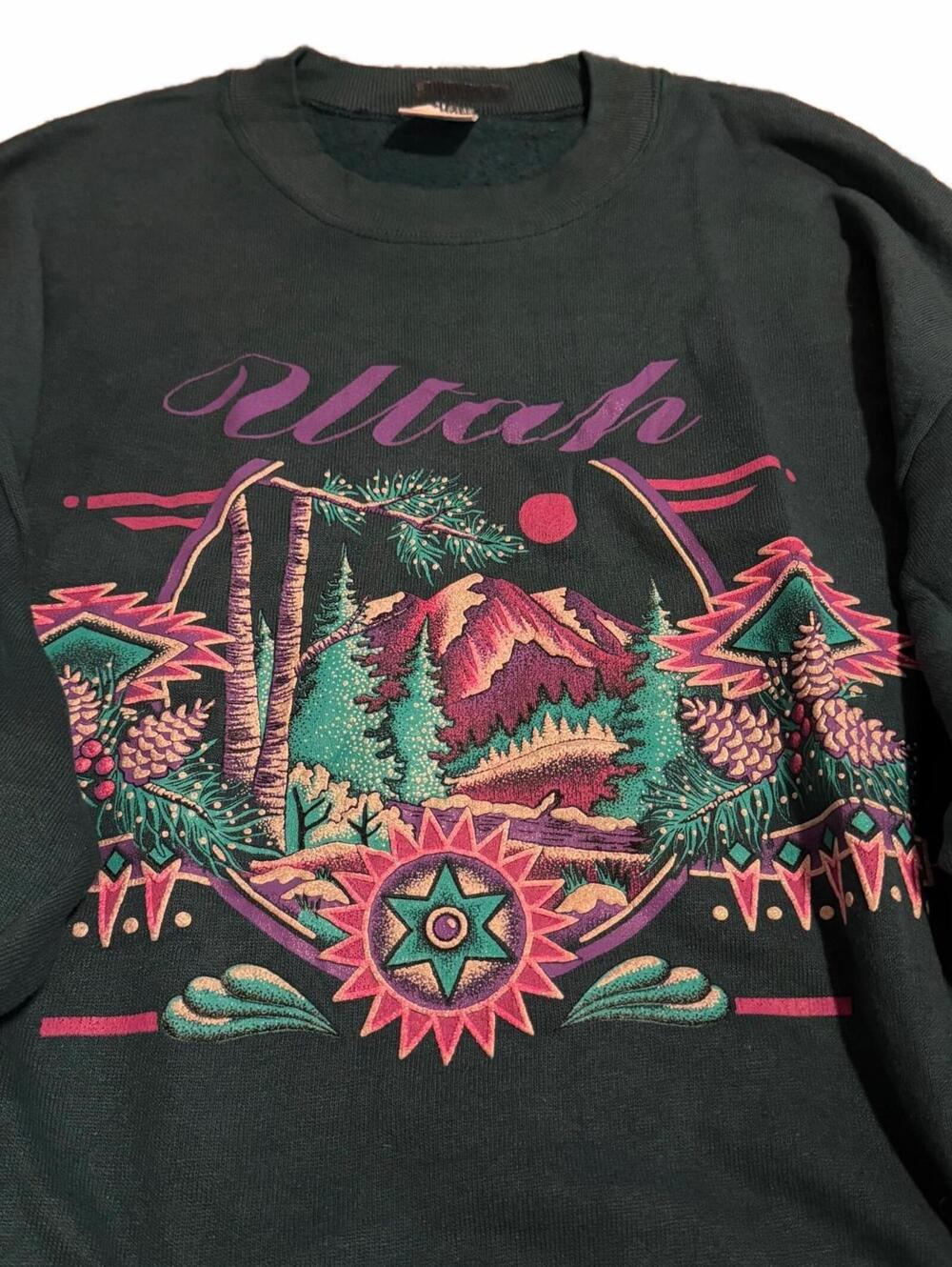 Vintage 90s Utah Graphic Sweatshirt Green Size Large Mountain Southwest